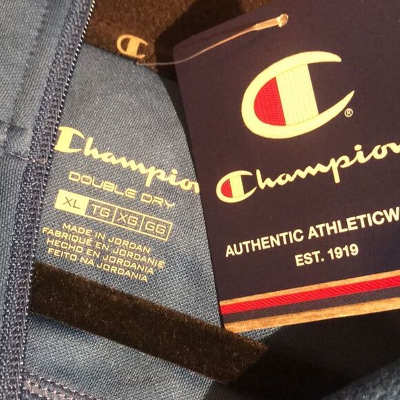Champion half zip - men size XL - Picture 5 of 5